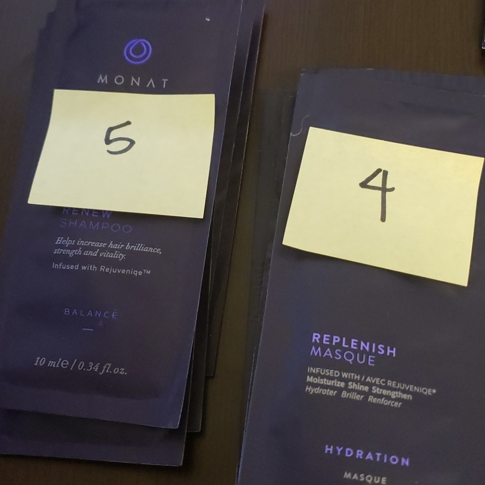 Monat Samples